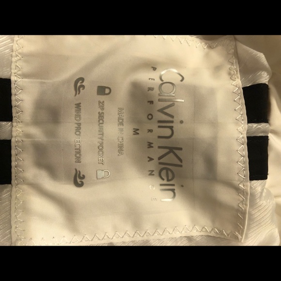 Calvin Klein vest - Picture 4 of 4